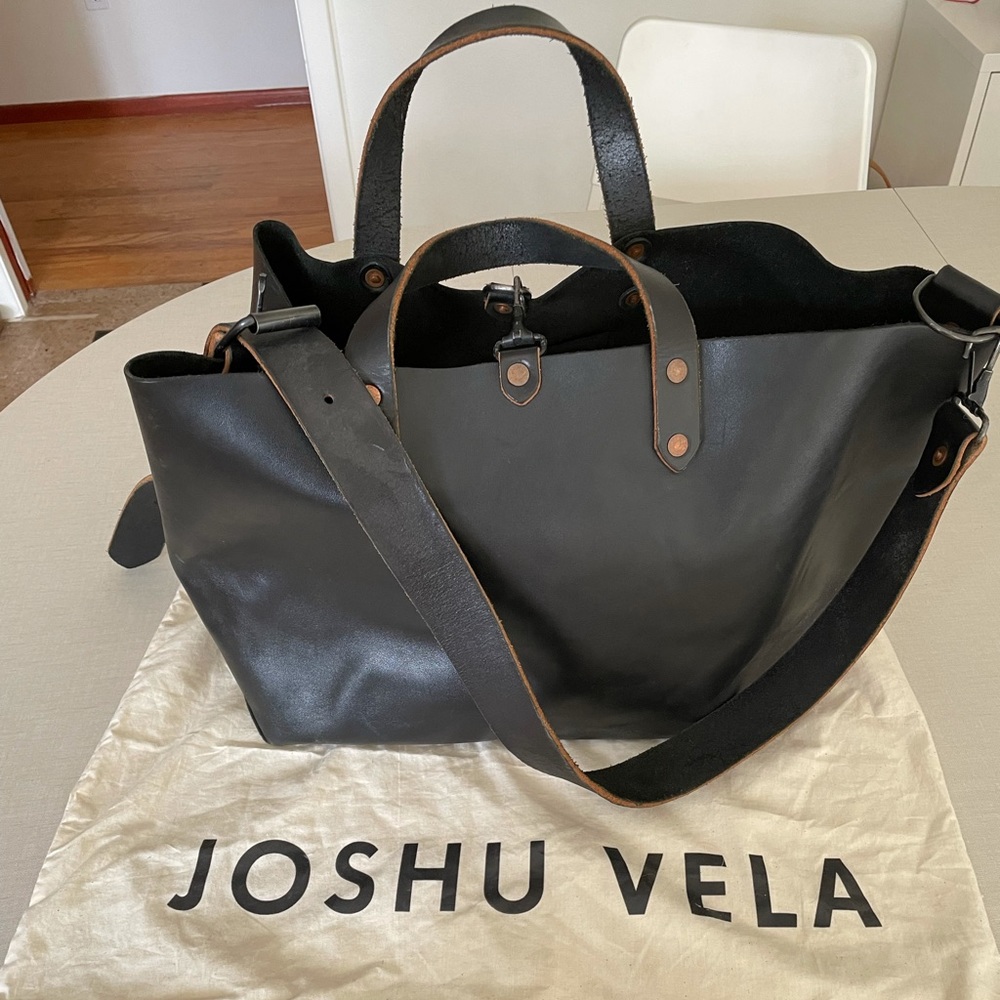 Like new Joshu + Vela leather boat bag